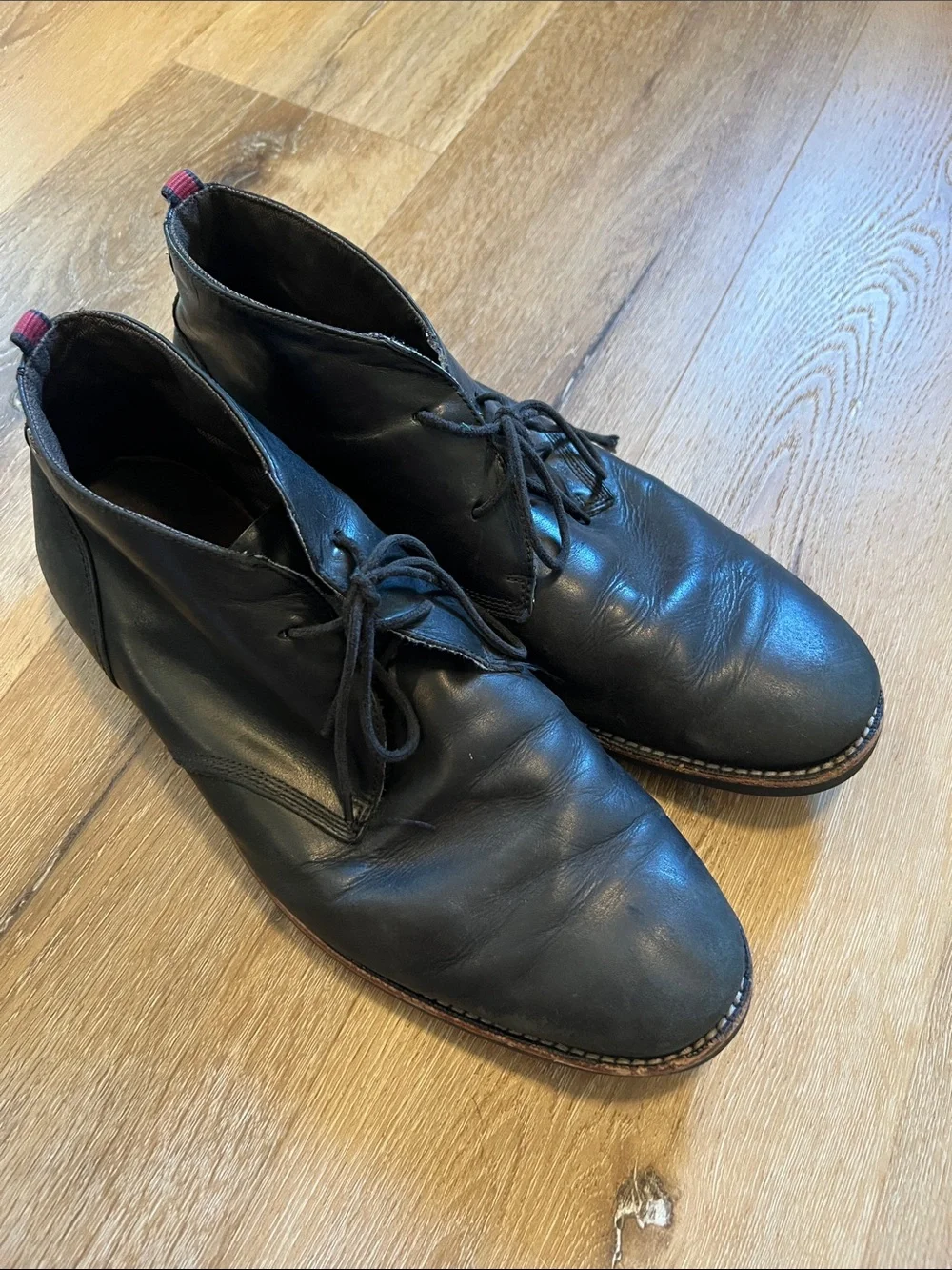 Men's Black Leather Lace-Up Timberland 11 1/2 gently used shoe boots